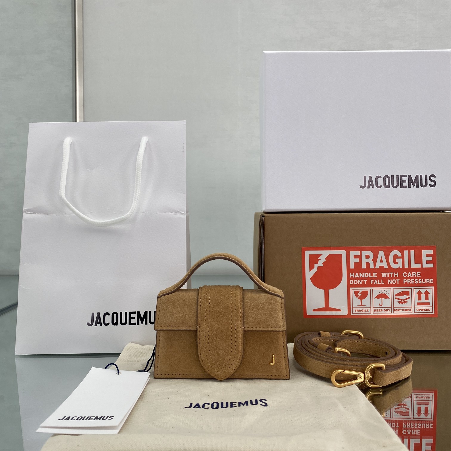Jacquemus_BamninoMini_Ba